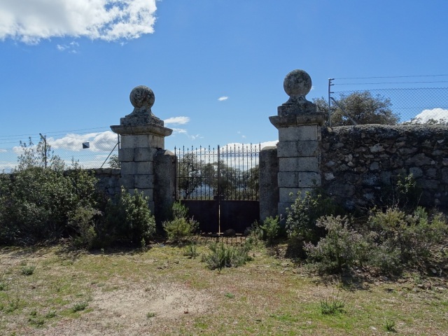 Puerta de Almaján